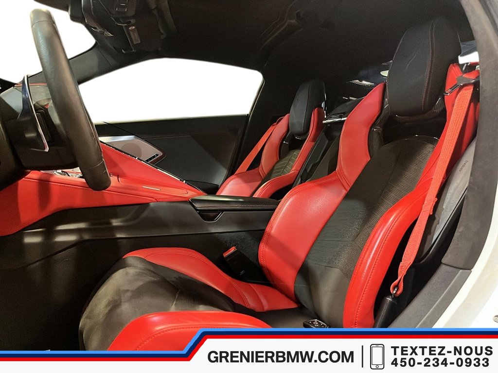 2021 Chevrolet Corvette Coupe Stingray 3LT, Z51 Performance Package in Terrebonne, Quebec - 7 - w1024h768px