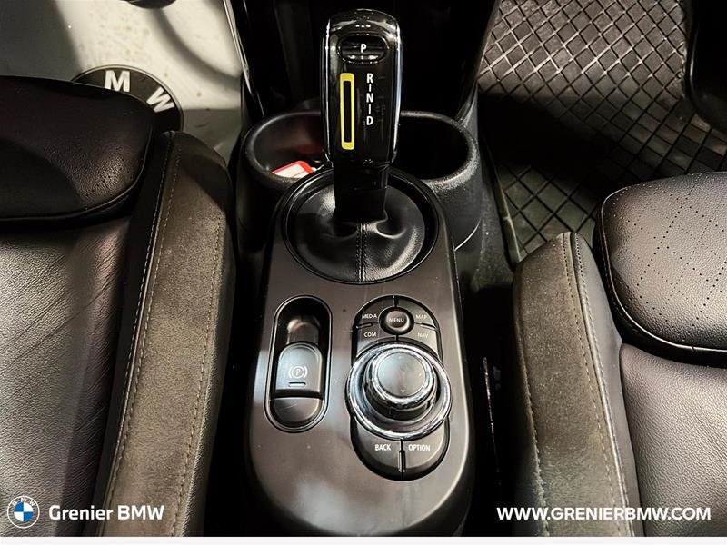 2023 MINI COOPER SE 3 Door, Harman Kardon, Summer & Winter Tires in Terrebonne, Quebec - 13 - w1024h768px