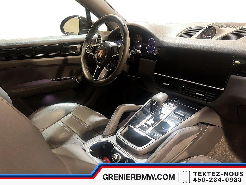 Porsche Cayenne Coupe Platinum Edition, Performance Package 2023 à Terrebonne, Québec - 13 - w1024h768px