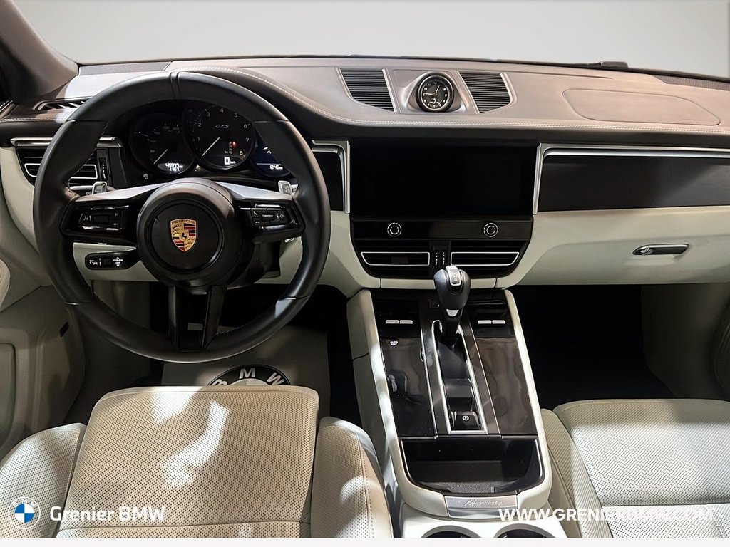 2022 Porsche Macan GTS in Terrebonne, Quebec - 9 - w1024h768px