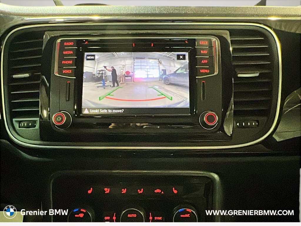 2019 Volkswagen Beetle Dune Coupe 2.0T, Summer & Winter Kit in Terrebonne, Quebec - 14 - w1024h768px