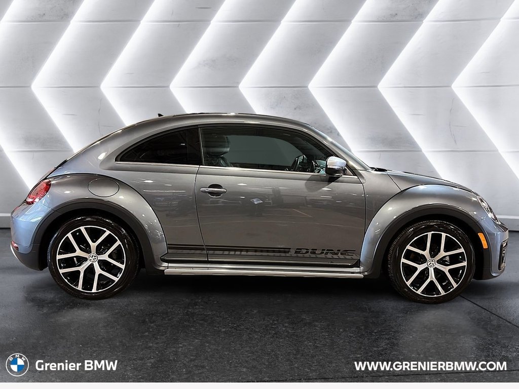 2019 Volkswagen Beetle Dune in Terrebonne, Quebec - 4 - w1024h768px