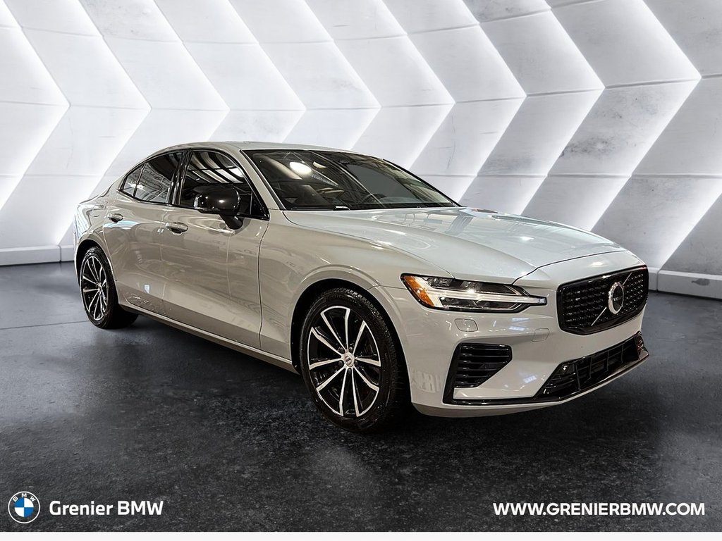 Volvo S60 hybride rechargeable Core version foncée 2025 à Terrebonne, Québec - 1 - w1024h768px