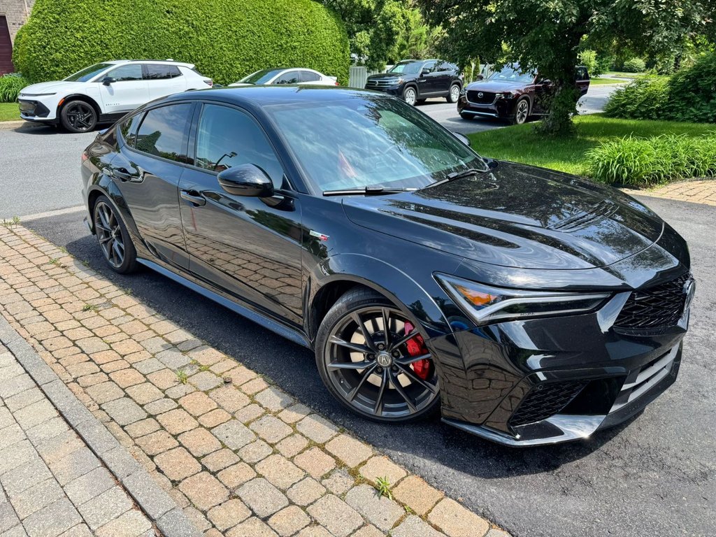 Acura Integra Type S Intérieur Rouge Bas Kilométrage 2024 à Terrebonne, Québec - 1 - w1024h768px