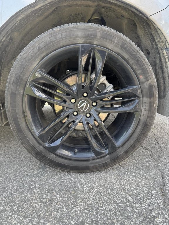 2023 Acura RDX A-Spec Cuir Rouge Bas Kilométrage in Terrebonne, Quebec - 18 - w1024h768px