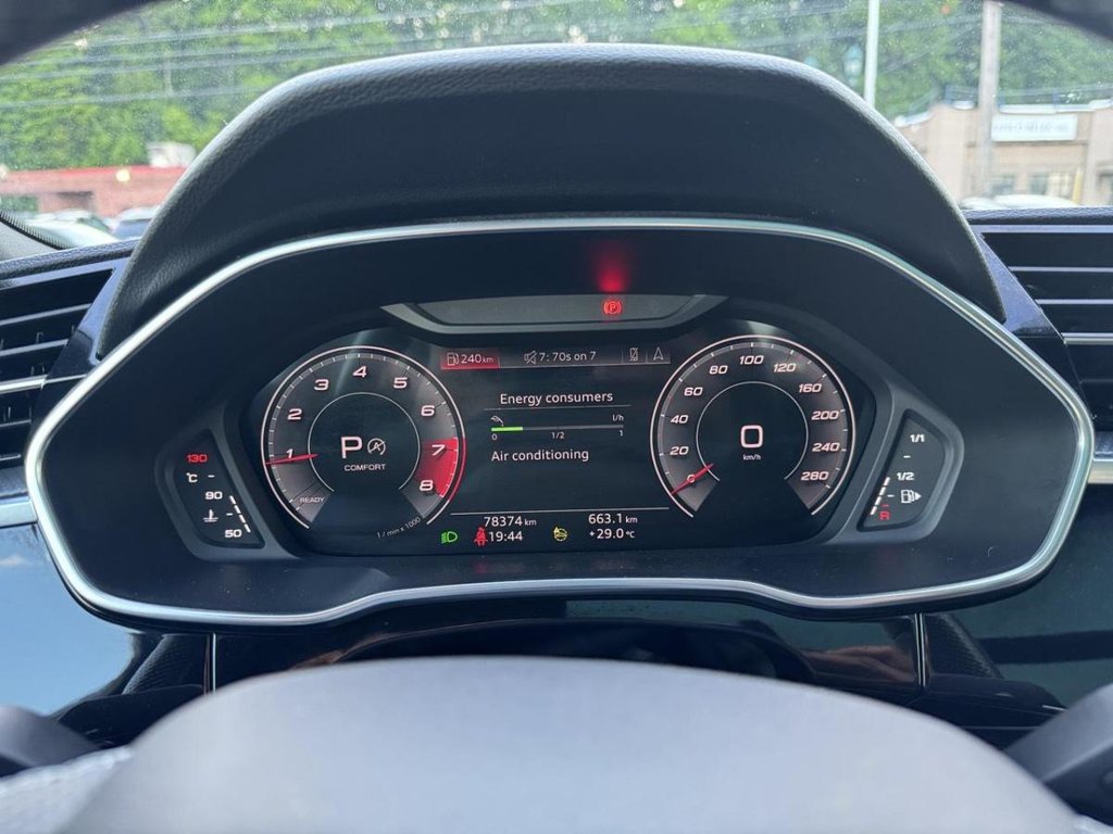Audi Q3 Technik 2023 à Terrebonne, Québec - 11 - w1024h768px