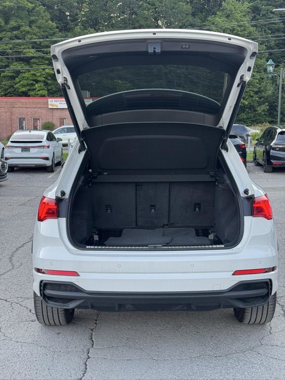 Audi Q3 Technik 2023 à Terrebonne, Québec - 14 - w1024h768px