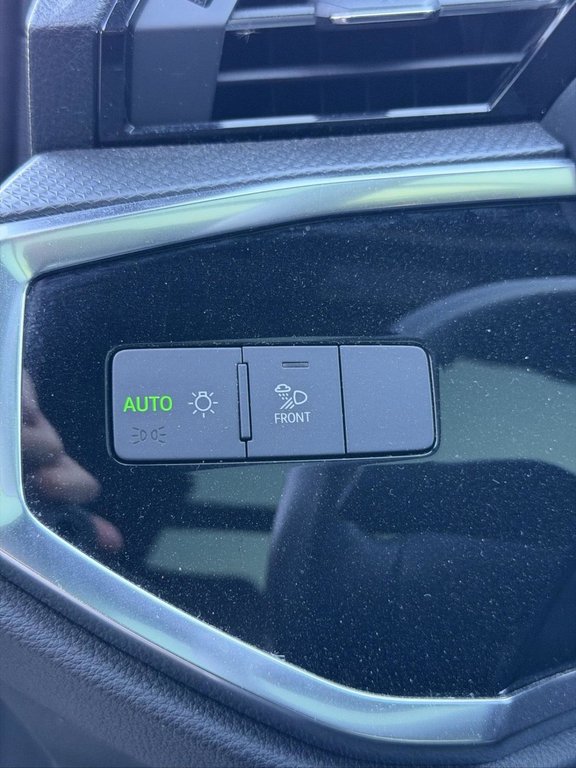 2024 Audi Q3 Progressiv S-Line Black Optic in Terrebonne, Quebec - 11 - w1024h768px