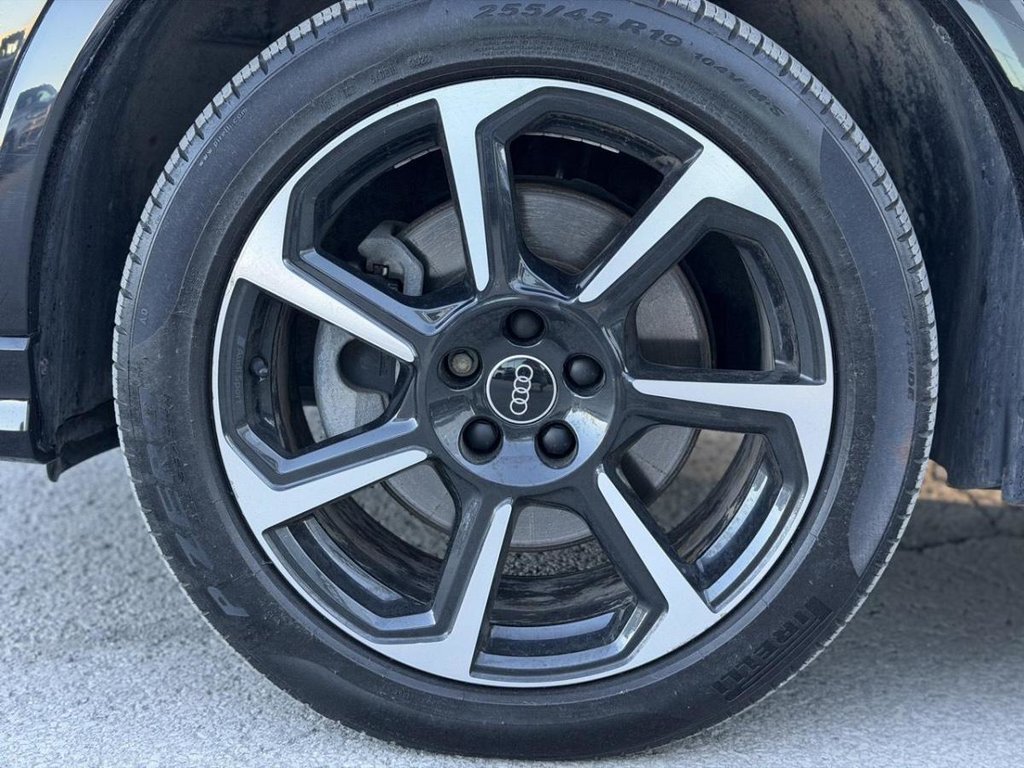 2024 Audi Q3 Progressiv S-Line Black Optic in Terrebonne, Quebec - 24 - w1024h768px