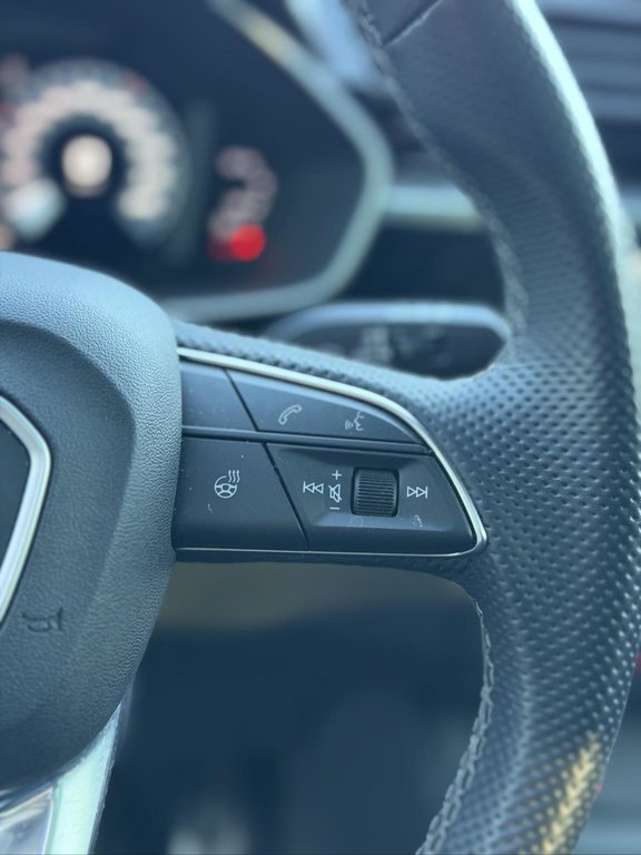 2024 Audi Q3 Progressiv S-Line Black Optic in Terrebonne, Quebec - 13 - w1024h768px