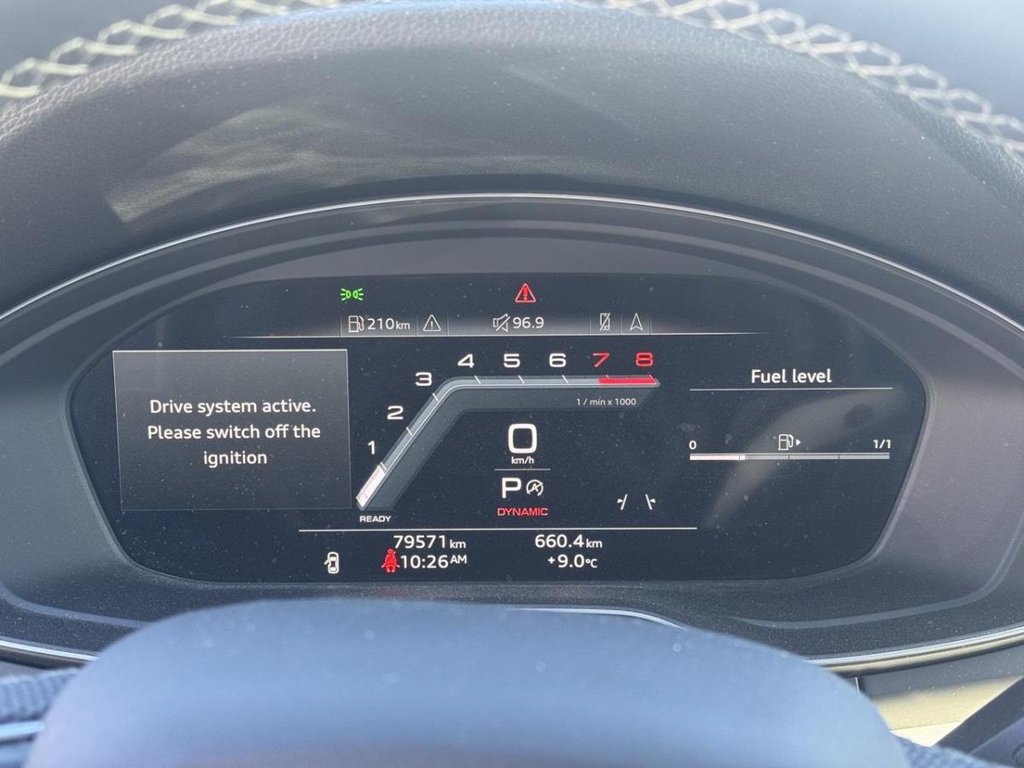 2023 Audi Q5 Progressiv S Line in Terrebonne, Quebec - 10 - w1024h768px