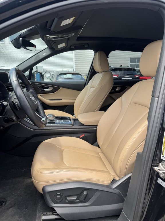 2022 Audi Q7 Progressiv Cuir Toit Panoramique Bas Kilométrage in Terrebonne, Quebec - 8 - w1024h768px