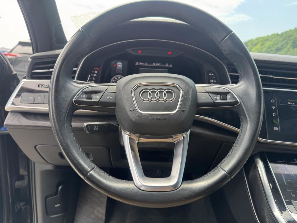 2022 Audi Q7 Progressiv Cuir Toit Panoramique Bas Kilométrage in Terrebonne, Quebec - 11 - w1024h768px