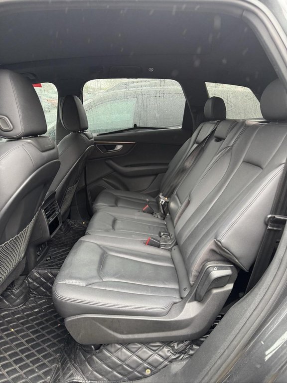 2022 Audi Q7 Progressiv S Line Bas Kilométrage in Terrebonne, Quebec - 9 - w1024h768px