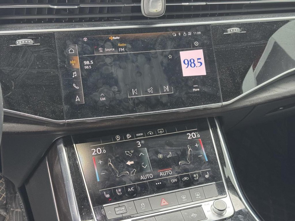 2022 Audi Q7 Progressiv S Line Bas Kilométrage in Terrebonne, Quebec - 12 - w1024h768px