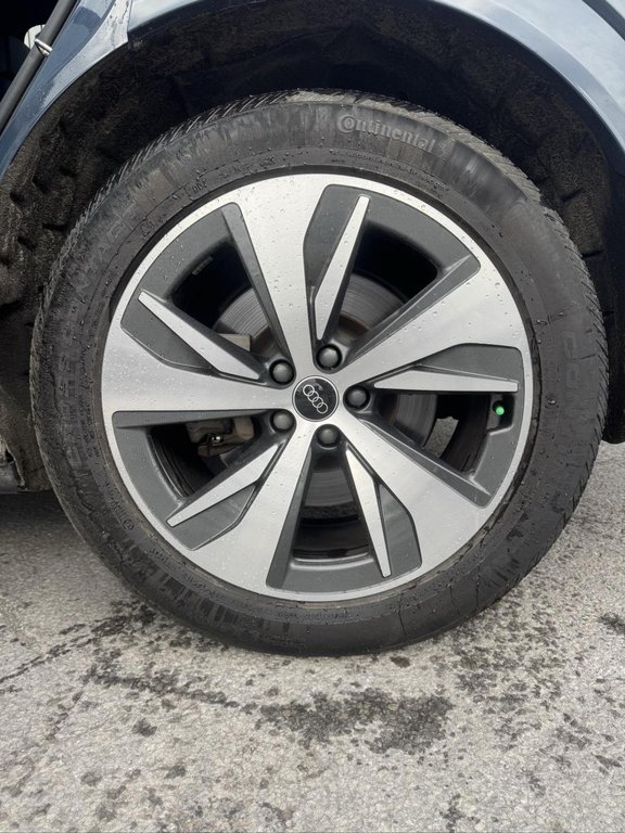 Audi Q8 e-tron Premium Cuir Toit Panoramique AWD 2024 à Terrebonne, Québec - 16 - w1024h768px