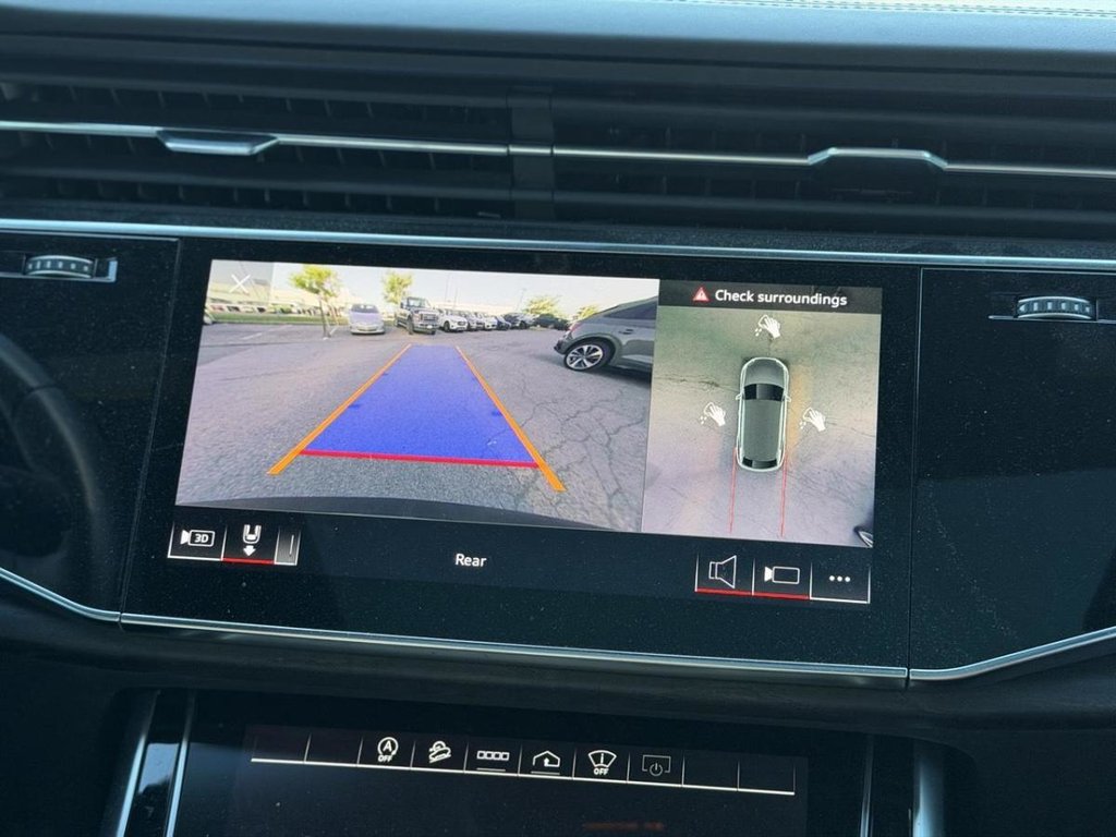 Audi Q8 Technik Bas Kilométrage 2022 à Terrebonne, Québec - 16 - w1024h768px