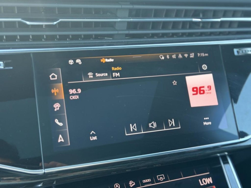 2025 Audi Q8 Progressiv Cuir Toit Panoramique Bas Kilométrage in Terrebonne, Quebec - 15 - w1024h768px