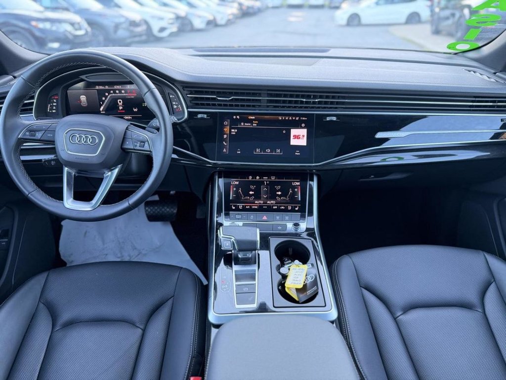 2025 Audi Q8 Progressiv Cuir Toit Panoramique Bas Kilométrage in Terrebonne, Quebec - 20 - w1024h768px