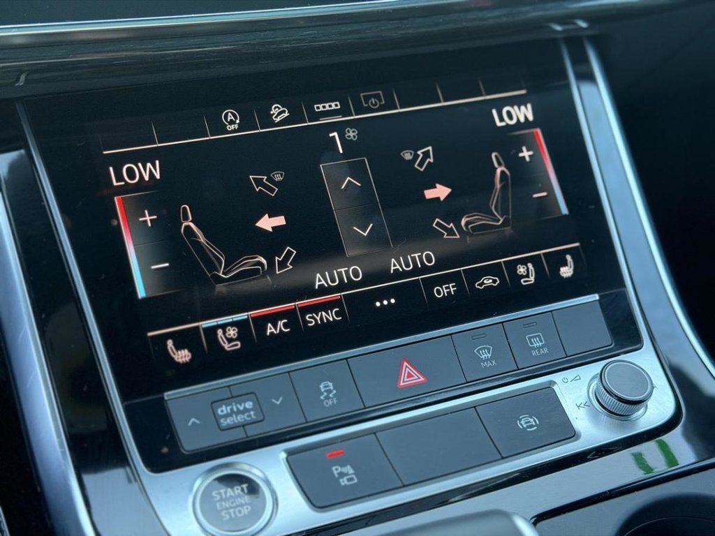 2025 Audi Q8 Progressiv Cuir Toit Panoramique Bas Kilométrage in Terrebonne, Quebec - 17 - w1024h768px