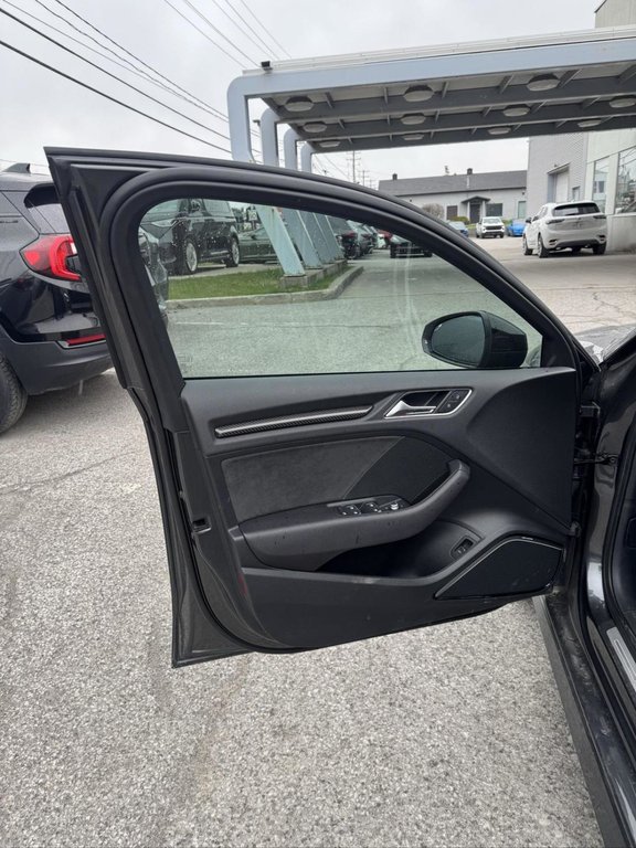 2020 Audi RS 3 Stage 1 + Bas Kilométrage RECARO in Terrebonne, Quebec - 7 - w1024h768px