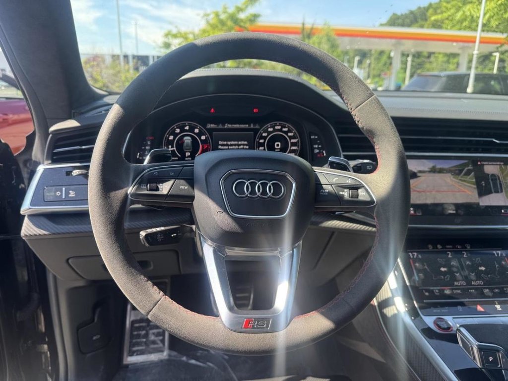 2021 Audi RS Q8 Toit Panoramique Mag 23'' Bas Kilométrage in Terrebonne, Quebec - 10 - w1024h768px