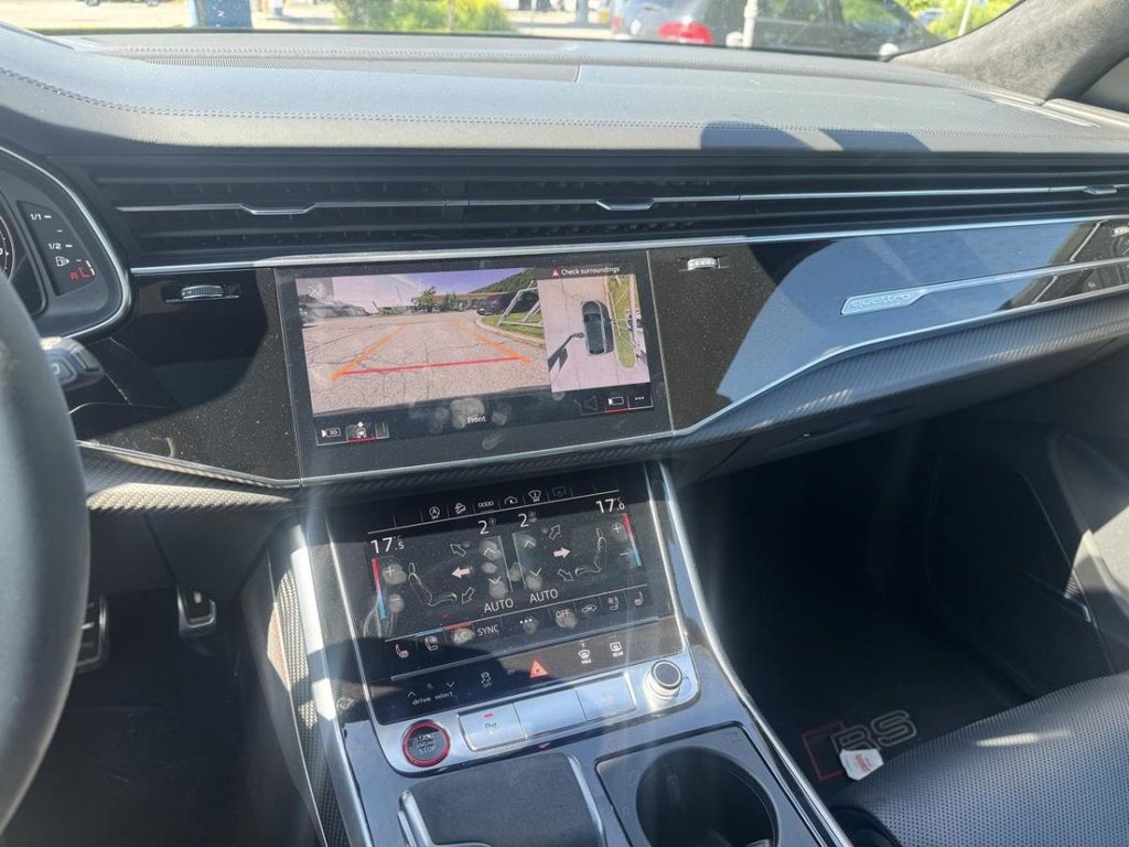2021 Audi RS Q8 Toit Panoramique Mag 23'' Bas Kilométrage in Terrebonne, Quebec - 12 - w1024h768px