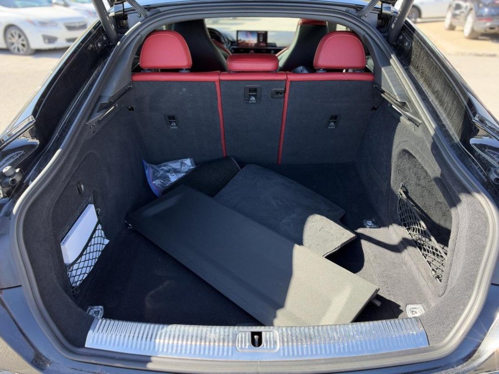 Audi s5 Sportback Progressiv intérieur Rouge 2022 à Terrebonne, Québec - 22 - w1024h768px