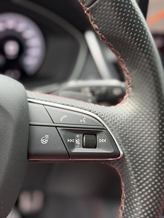 2023 Audi SQ5 Sportback Technik Cuir Rouge Bas Kilométrage in Terrebonne, Quebec - 13 - w1024h768px