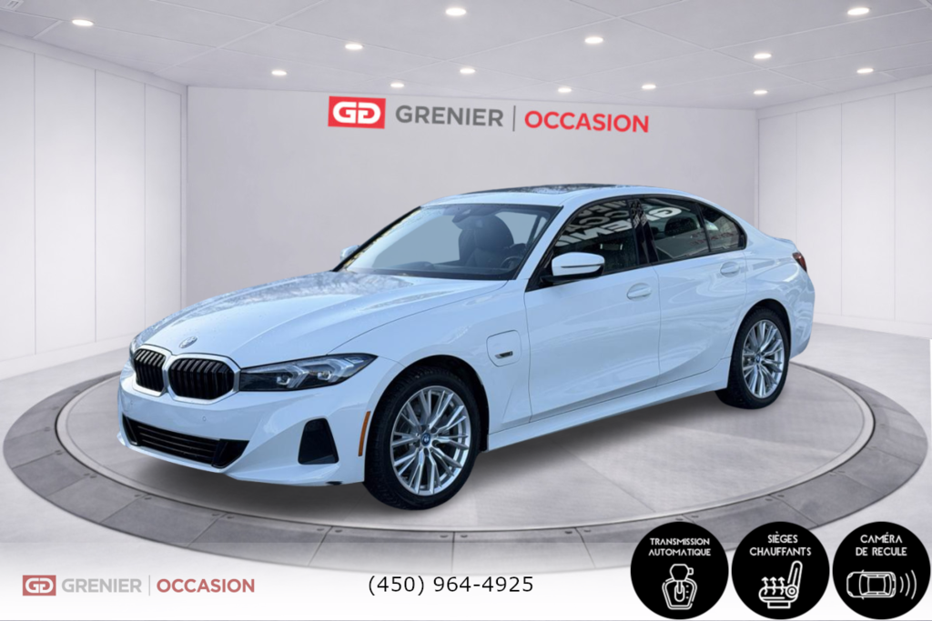 BMW 3 Series 330e xDrive Cuir Toit Ouvrant Bas Kilométrage 2023 à Terrebonne, Québec - 3 - w1024h768px