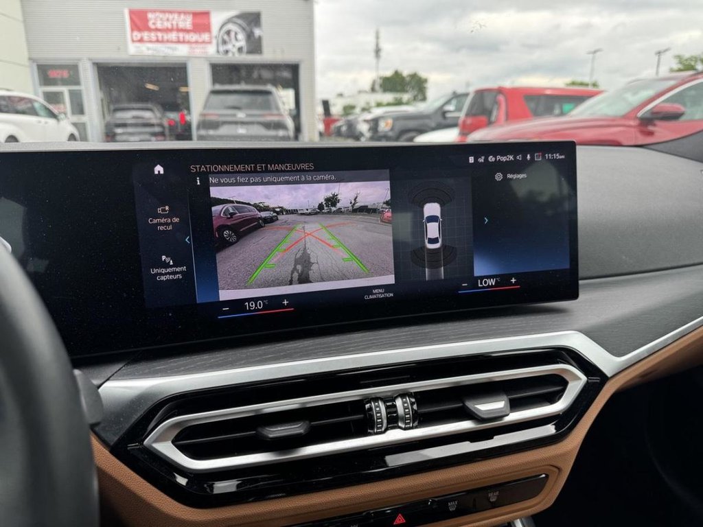 2024 BMW 3 Series 330e xDrive Cuir Toit Ouvrant Bas Kilométrage in Terrebonne, Quebec - 13 - w1024h768px