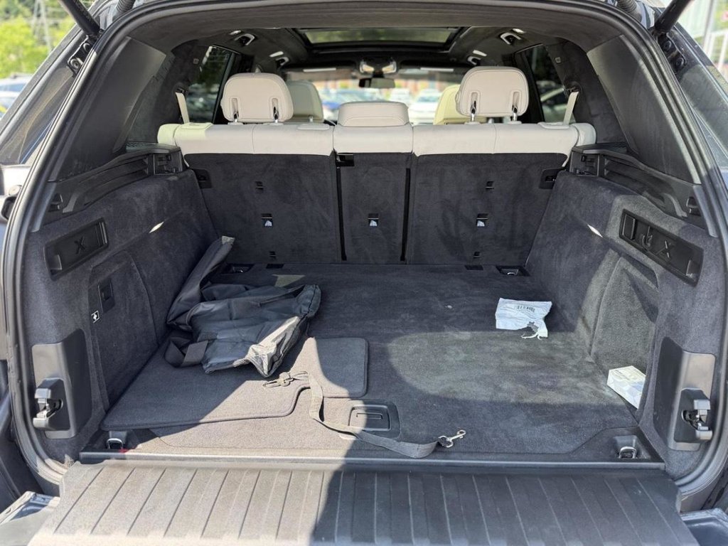 2023 BMW X5 xDrive40i M Package Carbon Package in Terrebonne, Quebec - 23 - w1024h768px