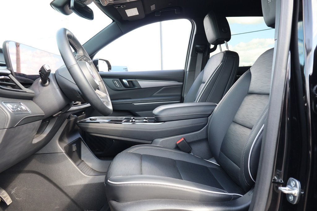 2025 Buick Enclave Sport Touring in Terrebonne, Quebec - 40 - w1024h768px