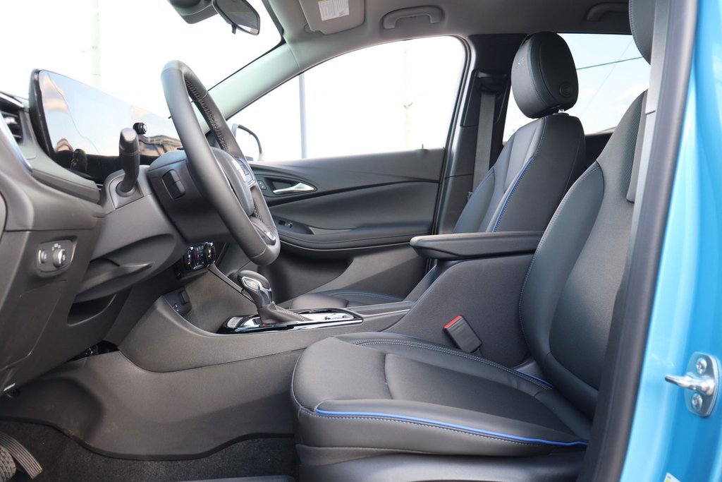 2025 Buick Encore GX Sport Touring in Terrebonne, Quebec - 8 - w1024h768px