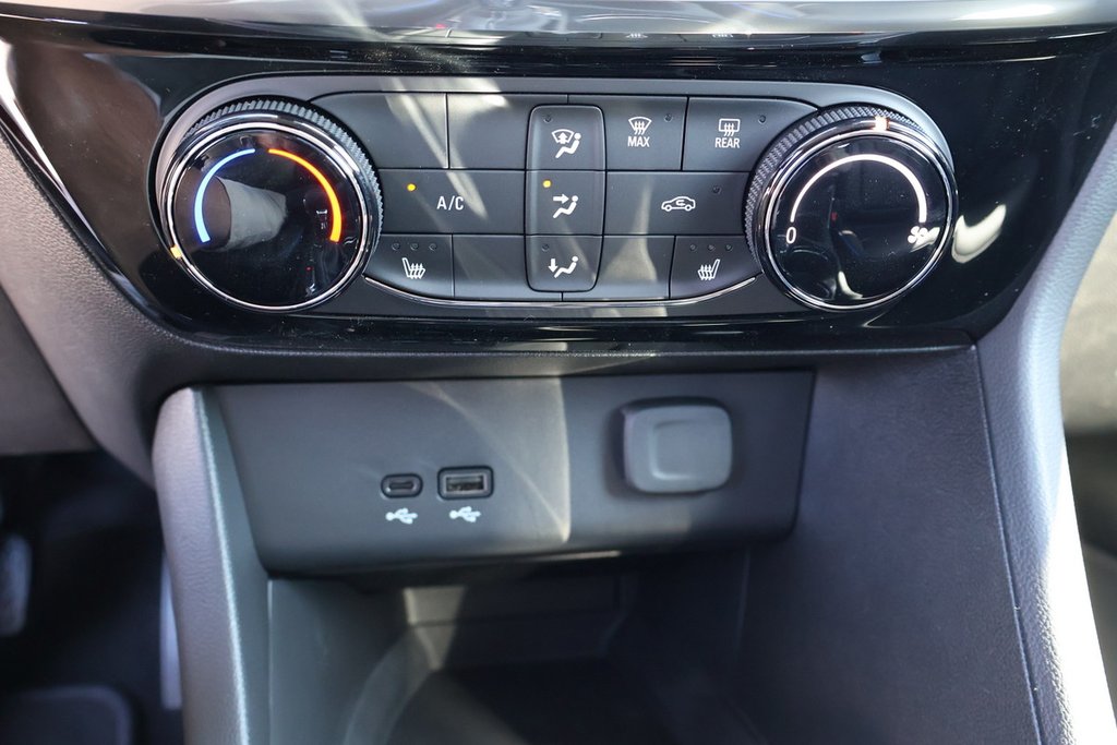 Buick Encore GX Sport Touring 2026 à Terrebonne, Québec - 17 - w1024h768px