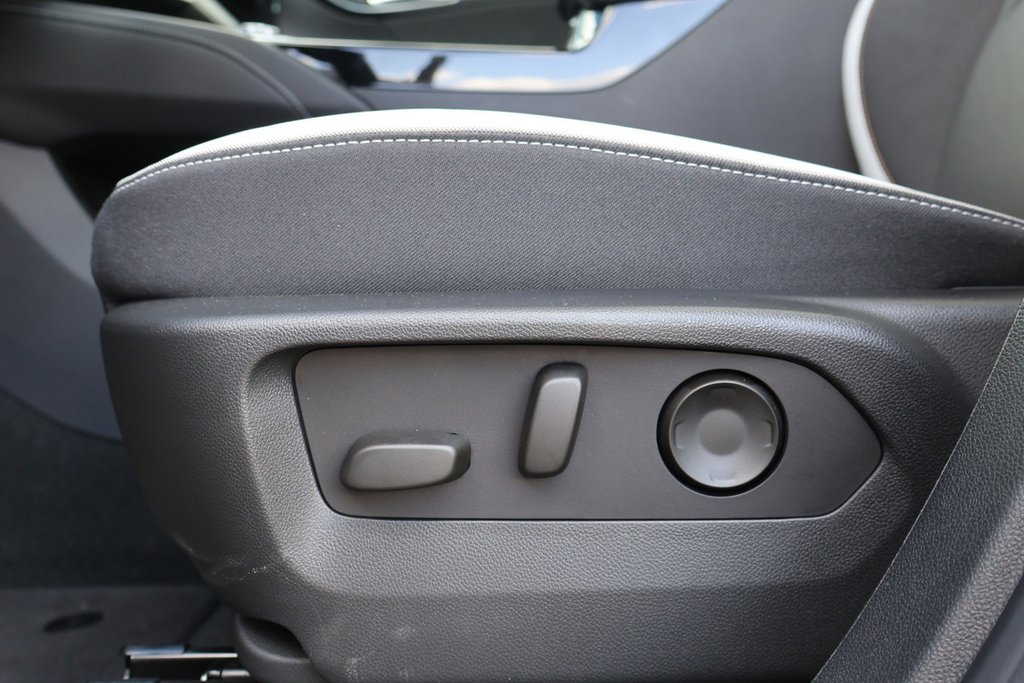 2025 Buick ENVISION Sport Touring in Terrebonne, Quebec - 10 - w1024h768px