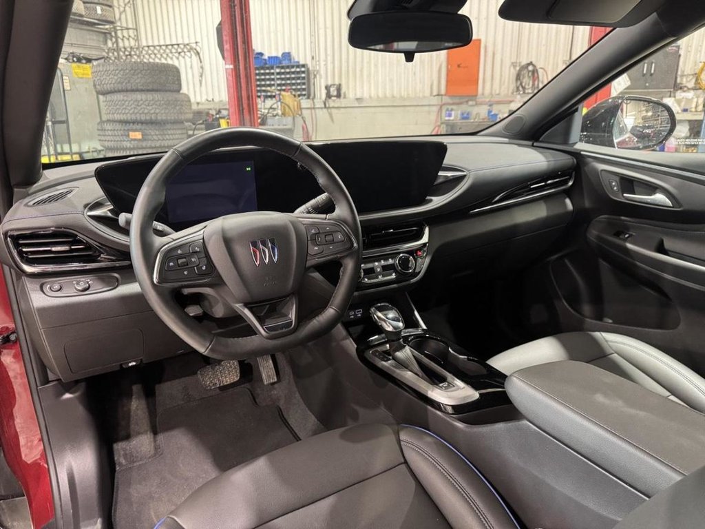 2025 Buick Envista Sport Touring Cuir * 1,829 KM * in Terrebonne, Quebec - 9 - w1024h768px