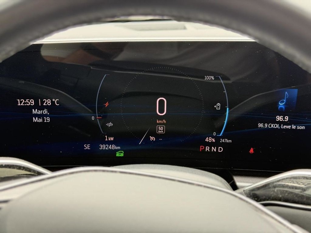 Cadillac LYRIQ Tech AWD Cuir Bas Kilométrage 2024 à Terrebonne, Québec - 13 - w1024h768px