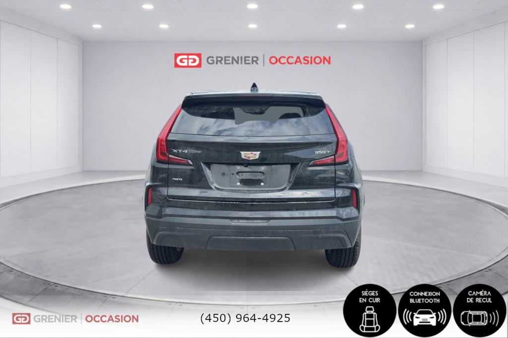 2024 Cadillac XT4 AWD Luxury * Bas Kilométrage * in Terrebonne, Quebec - 3 - w1024h768px