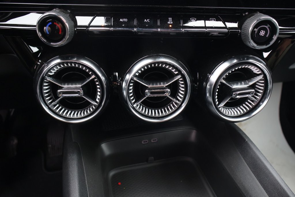 2025 Chevrolet Blazer EV LT in Terrebonne, Quebec - 16 - w1024h768px