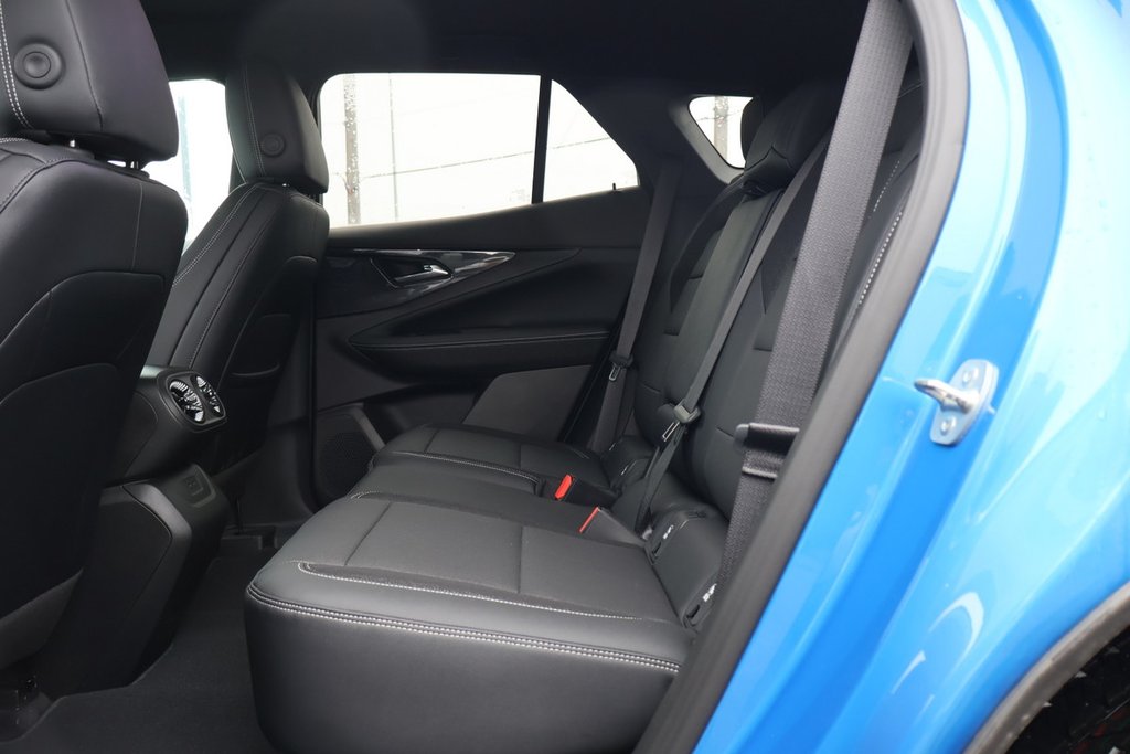 2025 Chevrolet Blazer EV LT in Terrebonne, Quebec - 19 - w1024h768px