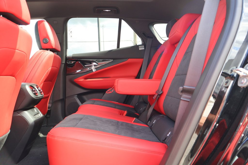 Chevrolet Blazer EV EAWD 2025 à Terrebonne, Québec - 21 - w1024h768px