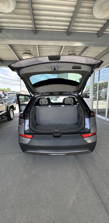 Chevrolet Bolt EUV Premier Toit Panoramique Bose Cuir 2022 à Terrebonne, Québec - 15 - w1024h768px