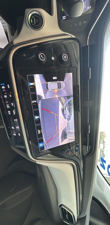Chevrolet Bolt EUV Premier Toit Panoramique Bose Cuir 2022 à Terrebonne, Québec - 14 - w1024h768px