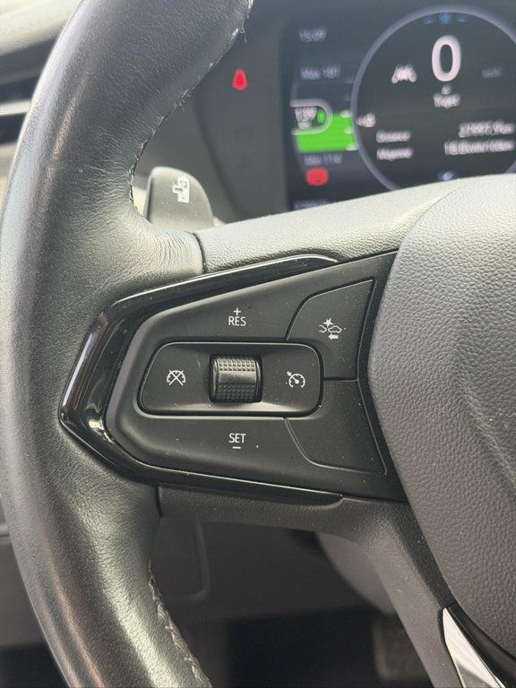 Chevrolet Bolt EUV LT Caméra De Recul Bas Kilométrage 2023 à Terrebonne, Québec - 11 - w1024h768px