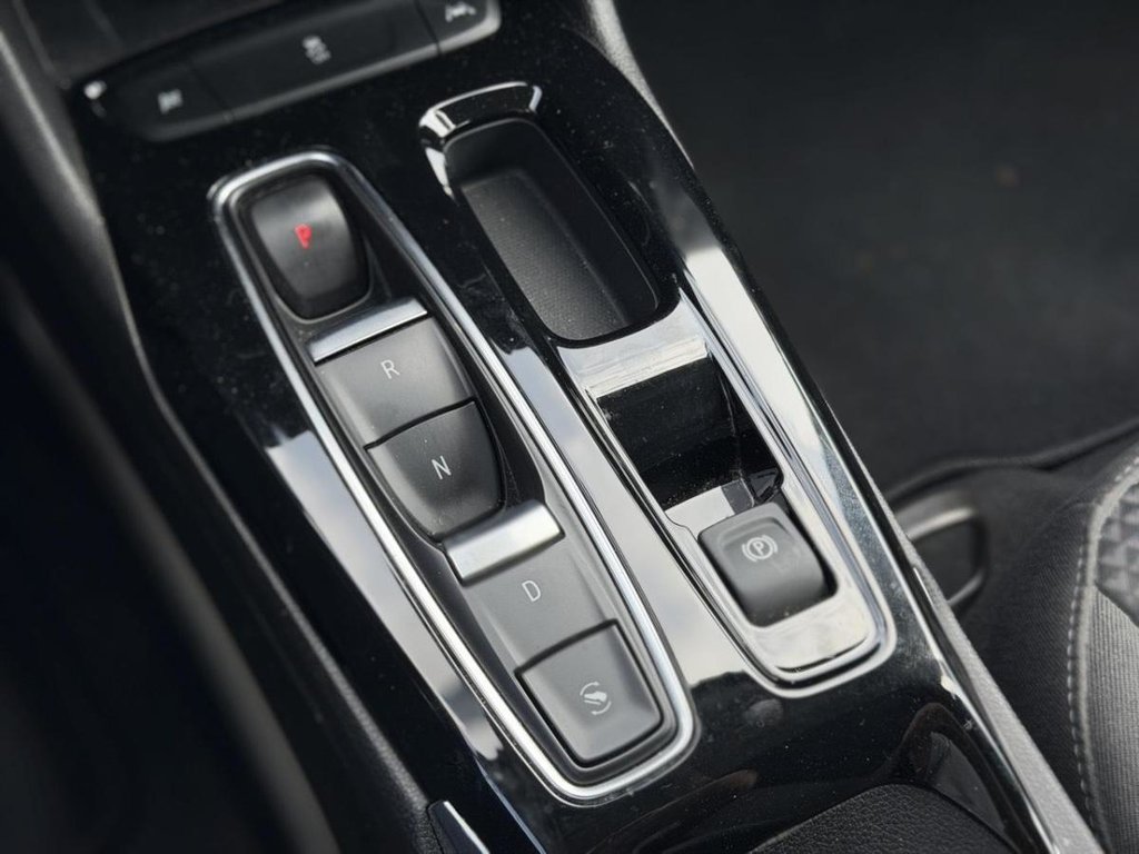 Chevrolet Bolt EUV LT Caméra De Recul Bas Kilométrage 2023 à Terrebonne, Québec - 17 - w1024h768px