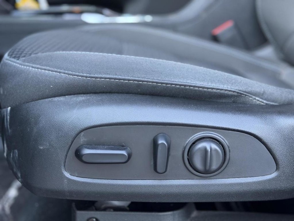 Chevrolet Bolt EUV LT Éditioon Redline Caméra De Recul 2023 à Terrebonne, Québec - 8 - w1024h768px