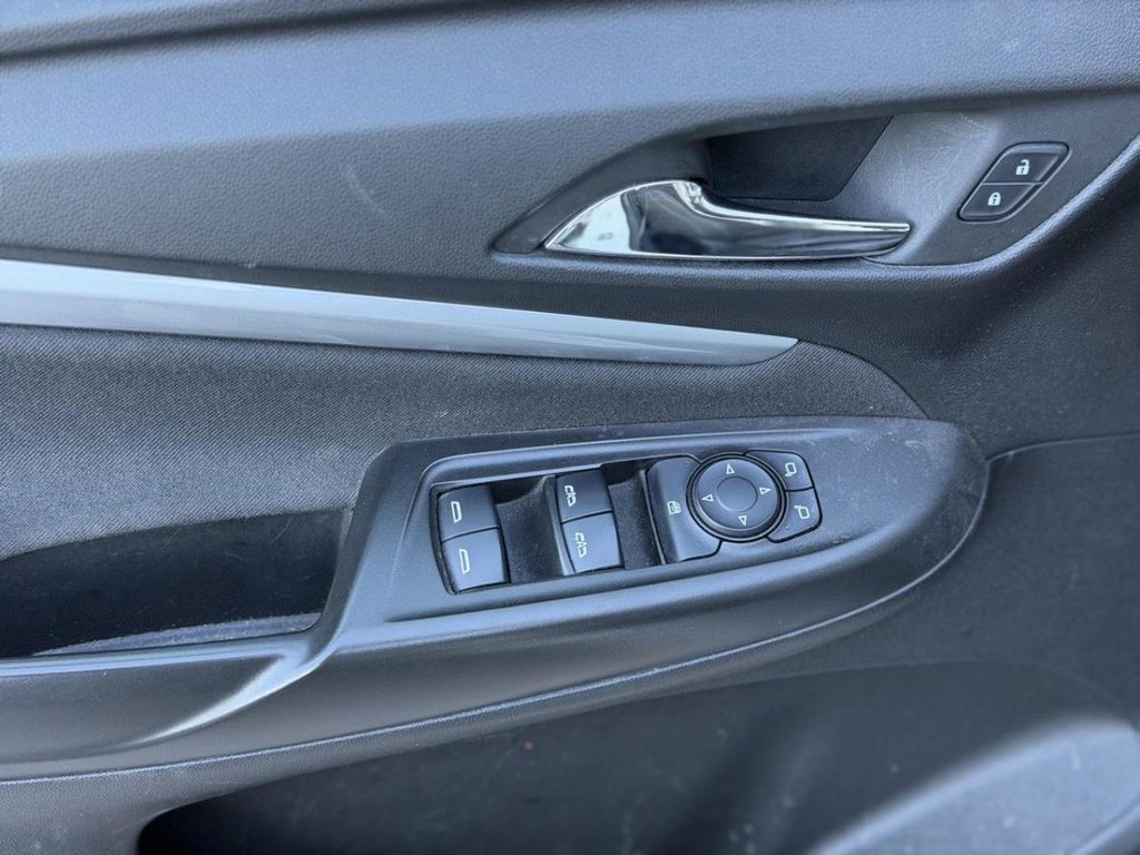 Chevrolet Bolt EUV LT Éditioon Redline Caméra De Recul 2023 à Terrebonne, Québec - 7 - w1024h768px