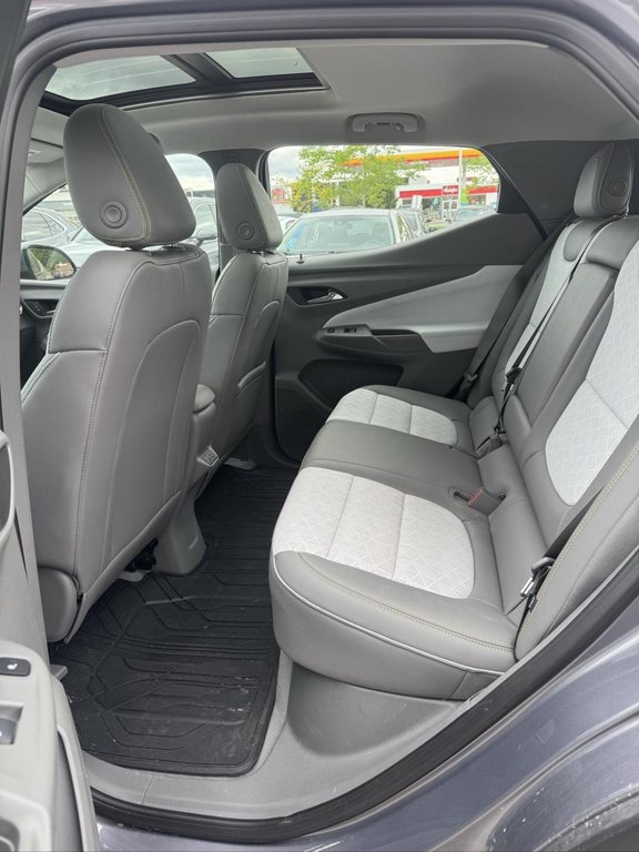 Chevrolet Bolt EUV Premier Bose Toit Panoramique Bas Kilométrage 2023 à Terrebonne, Québec - 9 - w1024h768px