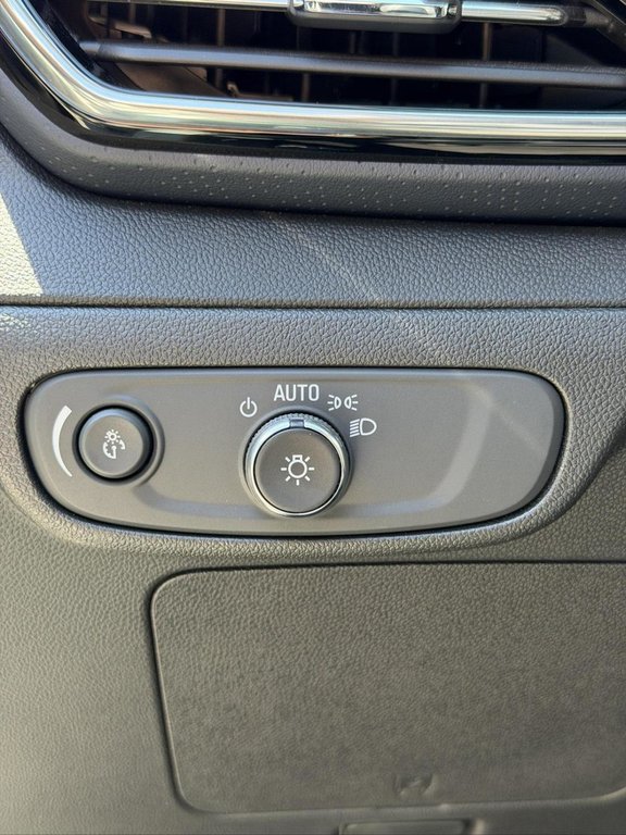 2023 Chevrolet Bolt EUV Premier Cuir Caméra De Recul in Terrebonne, Quebec - 10 - w1024h768px